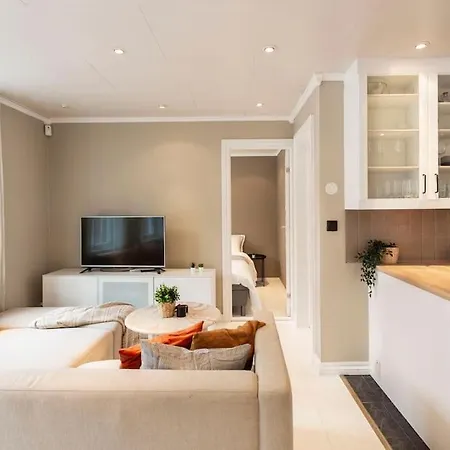 New! Modern Top Floor Apartment In Historic Area! Bergen Exterior foto